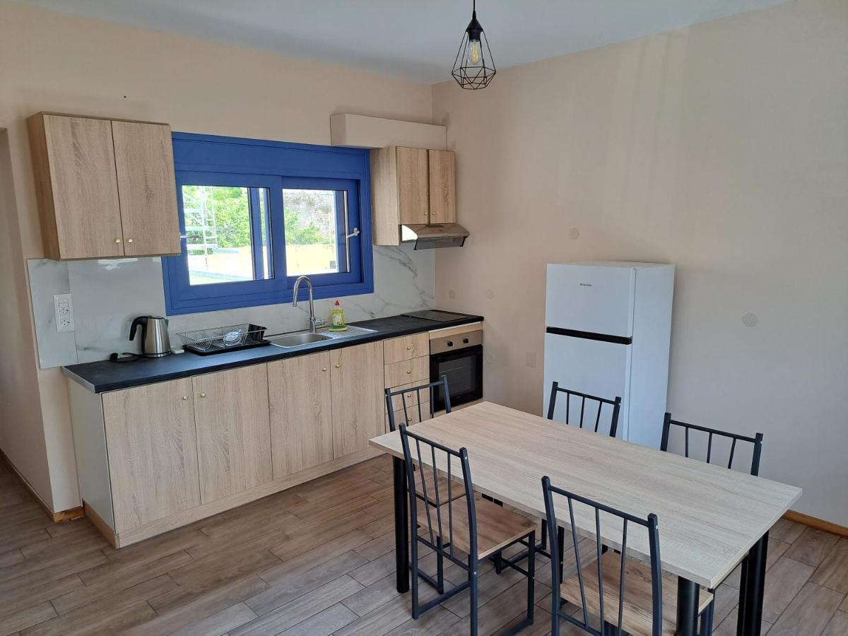 Blue Moon Apartment Agia Efimia Eksteriør billede